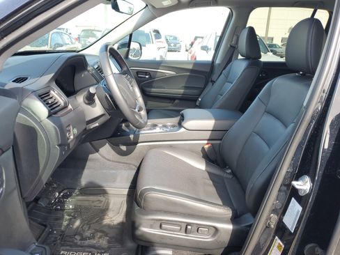 Certified 2025 Honda Ridgeline RTL image 7