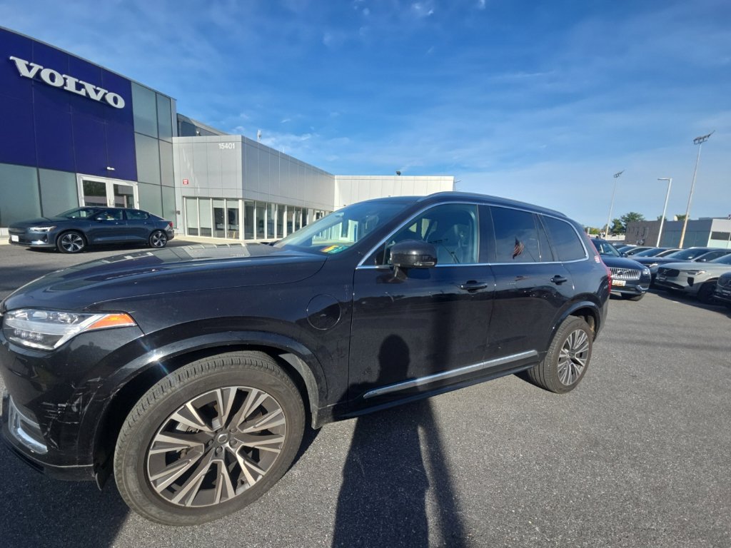 Used 2022 Volvo XC90 T8 Inscription Expression AWD/4WD image 2