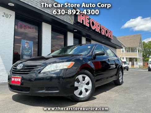 Used 2009 Toyota Camry FWD image 1