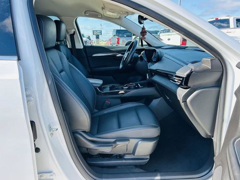 Used 2024 Buick Envision Preferred AWD/4WD image 33