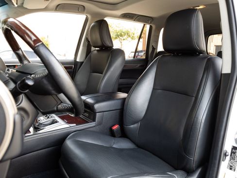 Used 2019 Lexus GX 460 Luxury AWD/4WD image 4