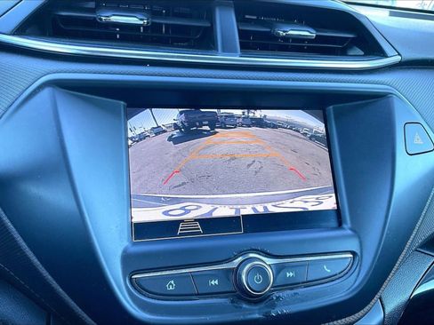 Used 2022 Chevrolet TrailBlazer LT image 21