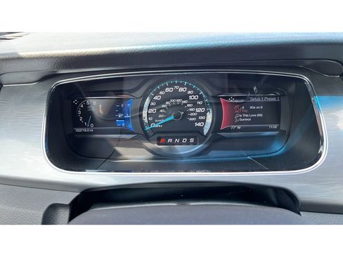 Used 2015 Ford Taurus SEL w/ Equipment Group 201A FWD image 15