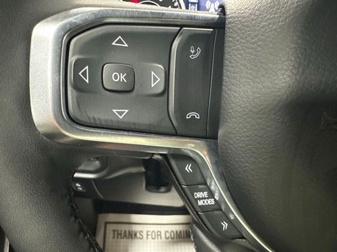 Used 2025 RAM 1500 Laramie AWD/4WD image 19