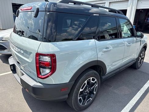 Used 2023 Ford Bronco Sport Outer Banks AWD/4WD image 4