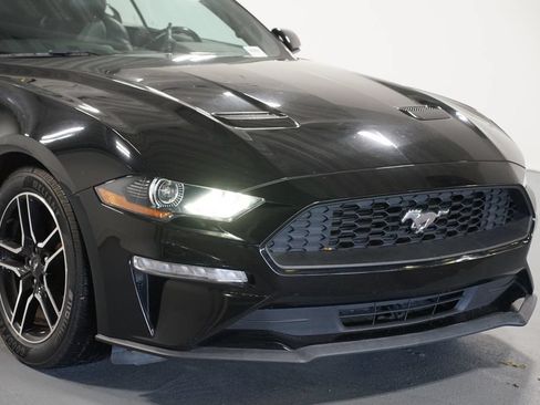 Used 2023 Ford Mustang Premium RWD image 4