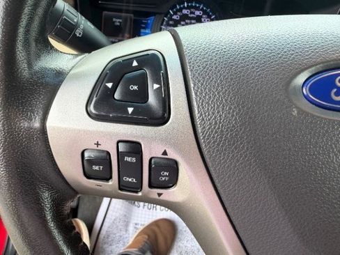 Used 2019 Ford Flex SEL image 21