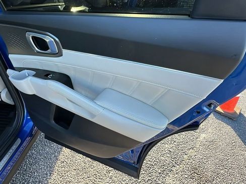 Used 2022 Kia Sorento SX image 17