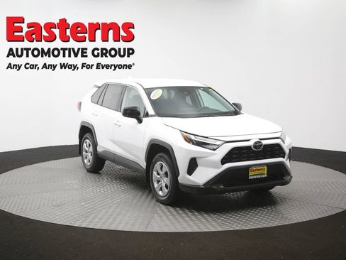 Used 2023 Toyota RAV4 LE AWD/4WD image 49
