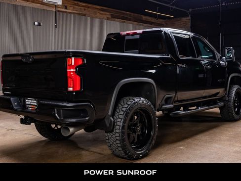 Used 2024 Chevrolet Silverado 2500 LTZ w/ LTZ Plus Package AWD/4WD image 10
