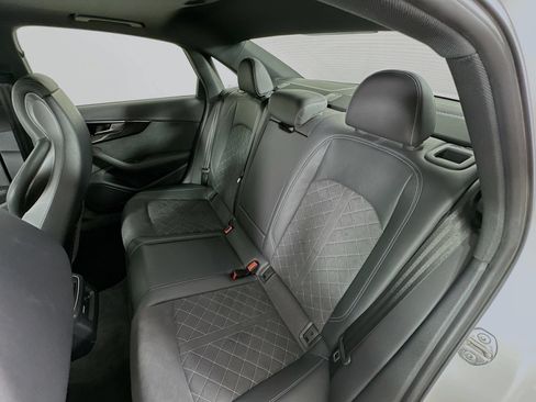 Used 2022 Audi S4 Premium Plus w/ Premium Plus Package AWD/4WD image 35
