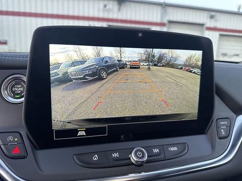 Used 2023 Chevrolet Blazer LT w/ Convenience Package FWD image 17