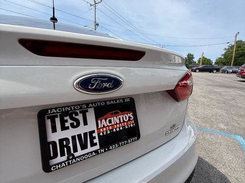 Used 2013 Ford Focus SE w/ SE Winter Pkg FWD image 21