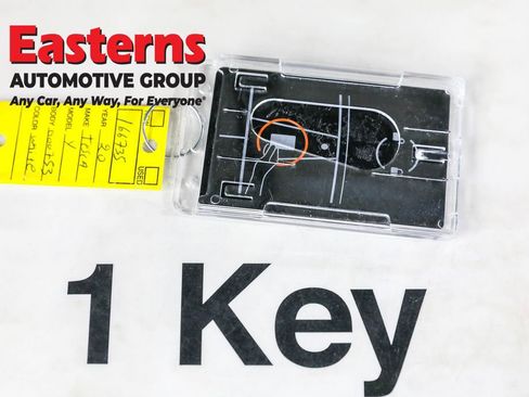 Used 2020 Tesla Model Y Performance image 24