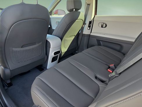 New 2026 Hyundai Ioniq 5 SEL AWD/4WD image 15