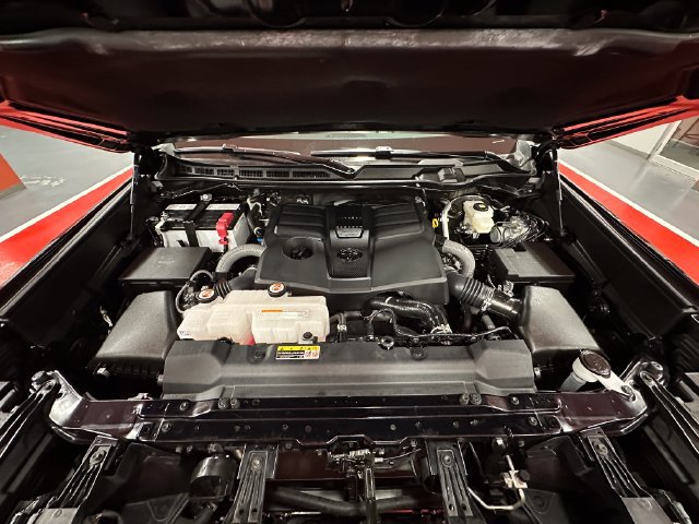 Certified 2026 Toyota Tundra SR5 w/ TRD Off-Road Package AWD/4WD image 27