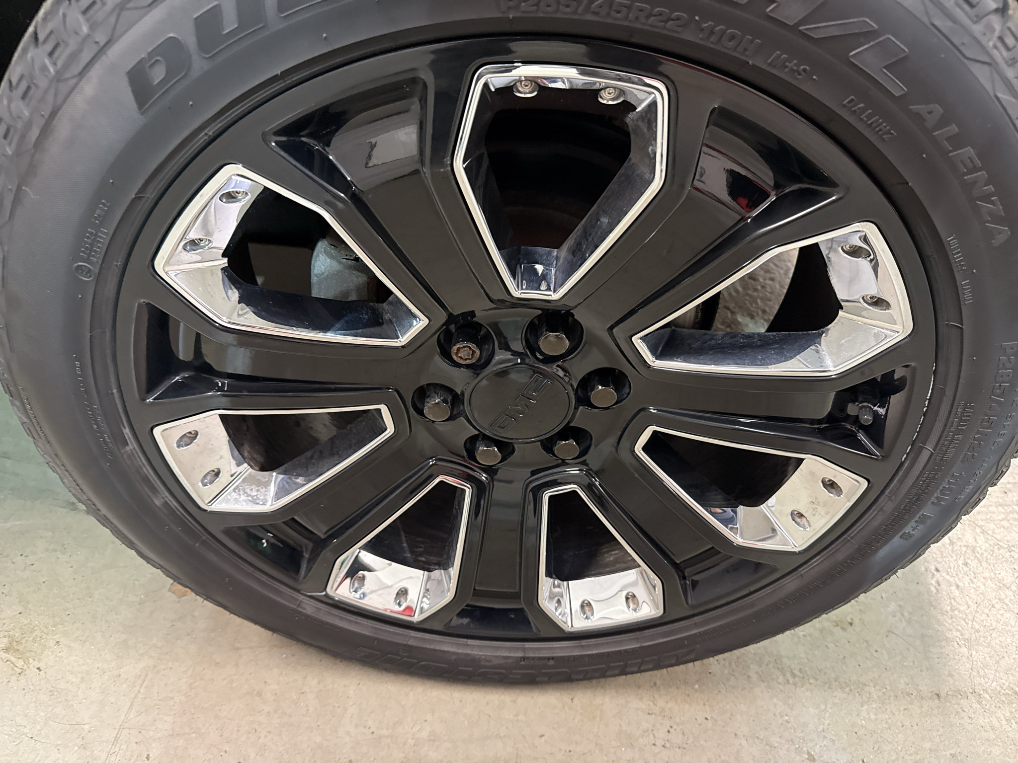 Used 2018 GMC Yukon Denali w/ Denali Ultimate Package AWD/4WD image 31