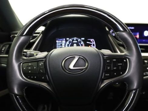 Used 2019 Lexus ES 350 w/ Premium Package image 14