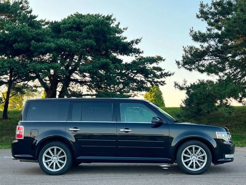 Used 2019 Ford Flex Limited image 2