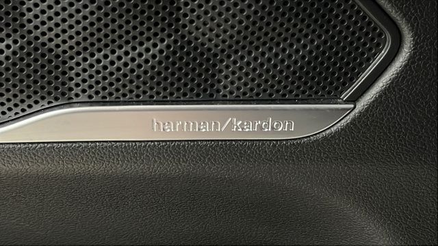 Used 2022 Hyundai Santa Fe Limited AWD/4WD image 39