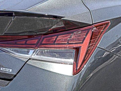 Used 2026 Hyundai Elantra Sport FWD image 5