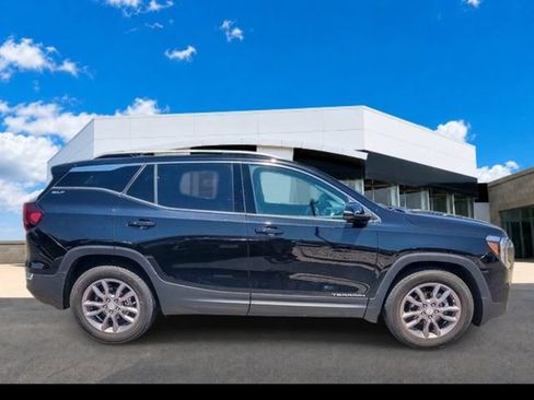 Certified 2023 GMC Terrain SLT w/ LPO, Floor Liner Package FWD image 13