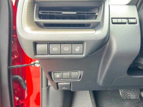 New 2026 Toyota Prius XLE FWD image 16