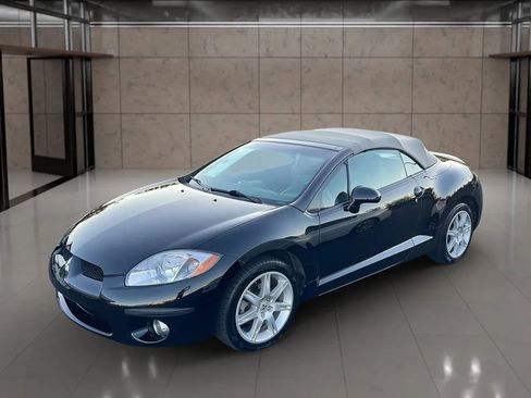 Used 2007 Mitsubishi Eclipse GT image 2