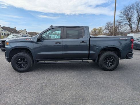 Used 2020 Chevrolet Silverado 1500 Custom Trail Boss w/ Custom Convenience Package image 4