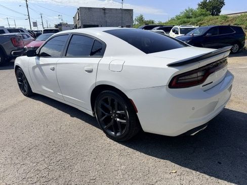 Used 2020 Dodge Charger SXT w/ Blacktop Package RWD image 7