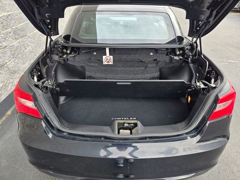 Used 2013 Chrysler 200 S FWD image 40