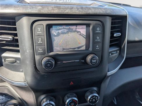 Used 2021 RAM 1500 Big Horn AWD/4WD image 26