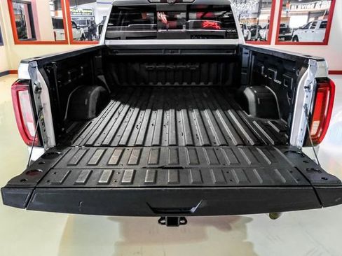 Used 2021 GMC Sierra 2500 Denali w/ Denali Ultimate Package AWD/4WD image 9