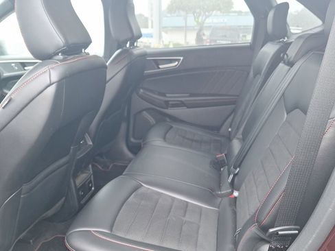 Used 2024 Ford Edge ST-Line AWD/4WD image 16