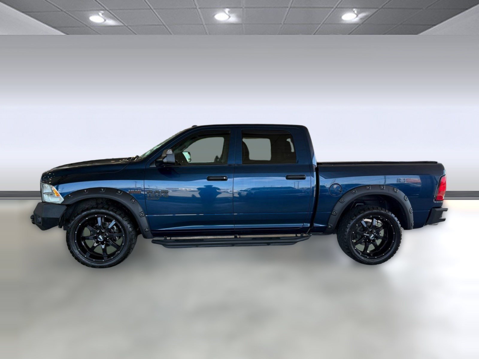 Used 2020 RAM 1500 Tradesman w/ Tradesman SXT Package AWD/4WD image 2