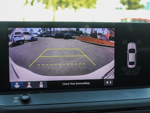 Used 2023 Honda Accord EX-L image 25