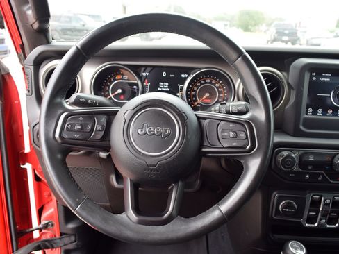Used 2018 Jeep Wrangler Unlimited Sport S AWD/4WD image 6