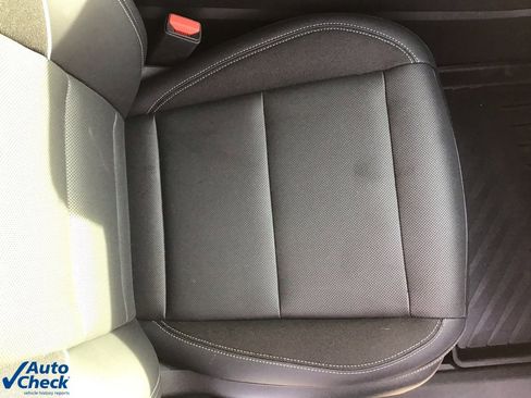 Used 2024 Chevrolet Blazer EV LT image 25