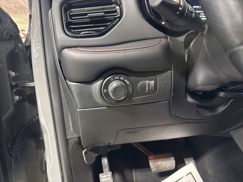 Certified 2024 Dodge Durango GT w/ Blacktop Package image 16