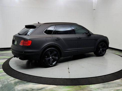 Used 2018 Bentley Bentayga AWD/4WD image 5