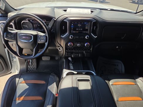 Used 2020 GMC Sierra 2500 AT4 w/ AT4 Premium Package AWD/4WD image 27