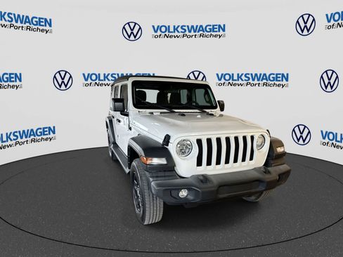 Used 2023 Jeep Wrangler Unlimited Sport AWD/4WD image 16
