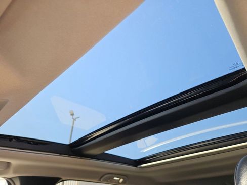 Used 2025 MAZDA CX-50 AWD 2.5 S w/ Premium Package image 23