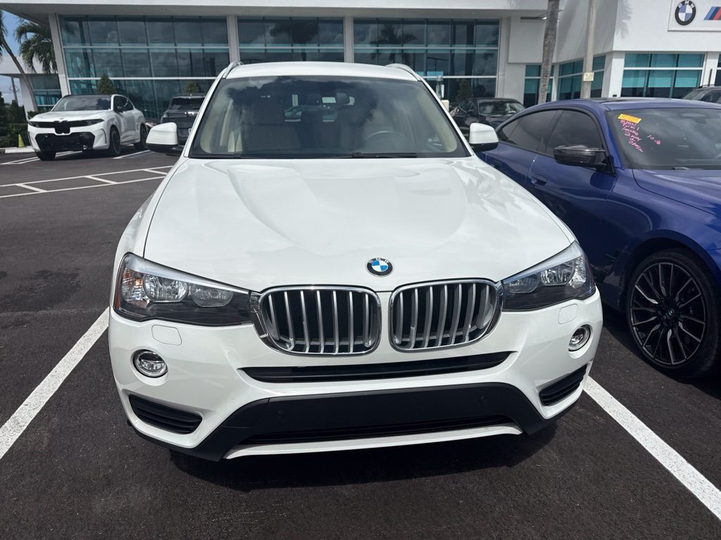 Used 2017 BMW X3 sDrive28i RWD image 4