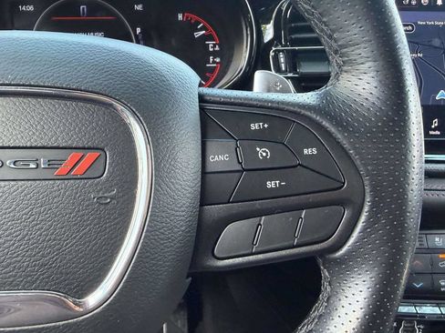 Used 2022 Dodge Durango R/T w/ Blacktop Package AWD/4WD image 35