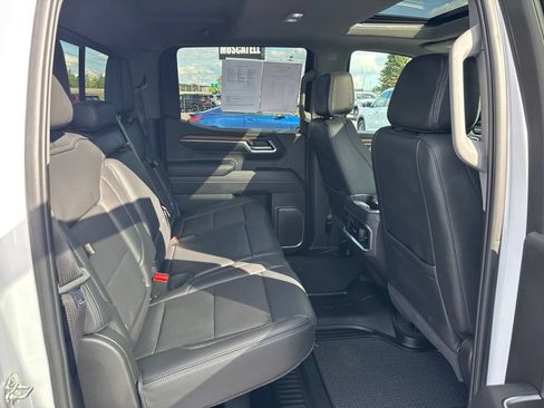 Used 2025 GMC Sierra 1500 Denali w/ Technology Package AWD/4WD image 29