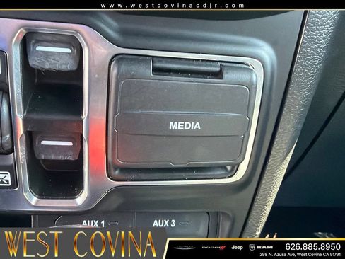 Used 2022 Jeep Wrangler Unlimited Sport AWD/4WD image 22