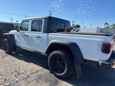 Used 2021 Jeep Gladiator Mojave w/ LED Lighting Group AWD/4WD image 8