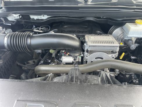 Used 2024 RAM 1500 Limited AWD/4WD image 33