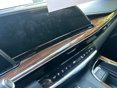 Used 2021 Cadillac Escalade Premium Luxury w/ Driver Assist Tech Package AWD/4WD image 12